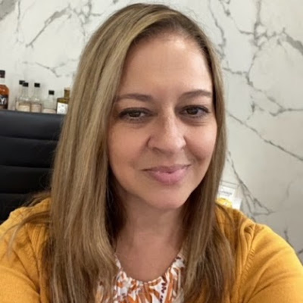 Meet your Posher, Jenny